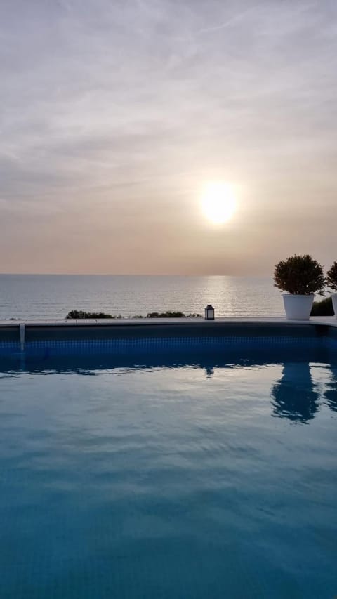 Natural landscape, Sea view, Swimming pool, Swimming pool, Sunset