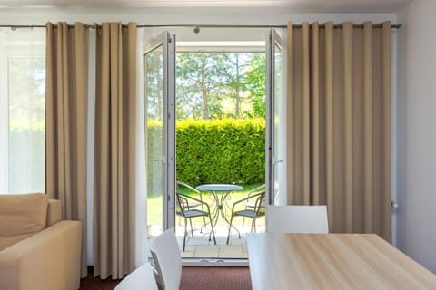 Balcony/Terrace, Living room, Garden view