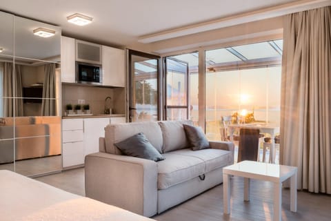 Living room, Bedroom