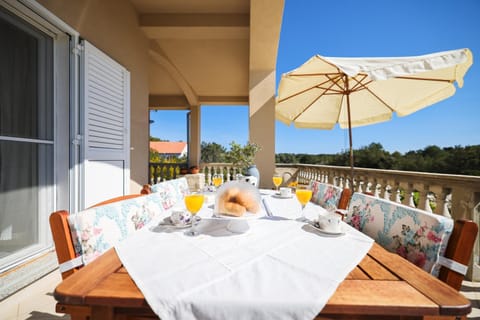 Apartments Marta Apartment in Zadar County