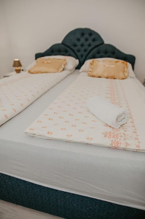 Guest House Ahmo Halilcevic Apartment in Federation of Bosnia and Herzegovina