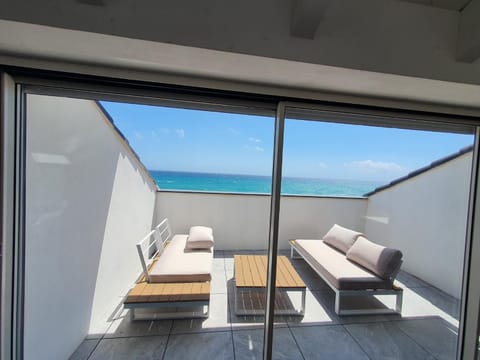 View (from property/room), Balcony/Terrace, Sea view