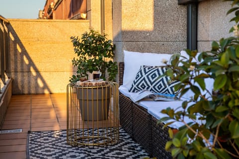 Day, Garden, View (from property/room), Balcony/Terrace, Garden view