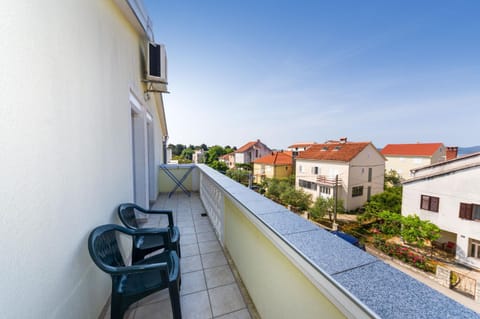Property building, Balcony/Terrace