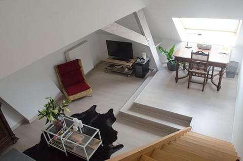 upstairs9000 Vacation rental in Ghent