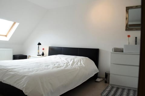 upstairs9000 Vacation rental in Ghent