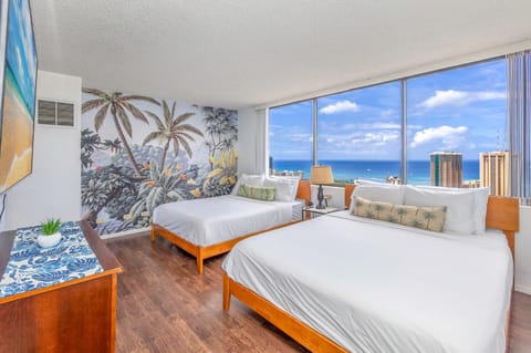 Hawaiian Monarch Penthouse 401 by Hawaii Ocean Club Apartment in McCully-Moiliili