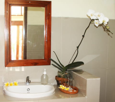 Amed Kunara Guest House Vacation rental in Abang