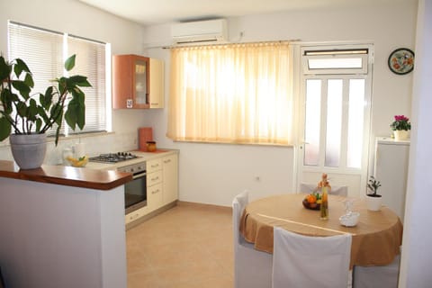 Apartment Anand Apartment in Dubrovnik