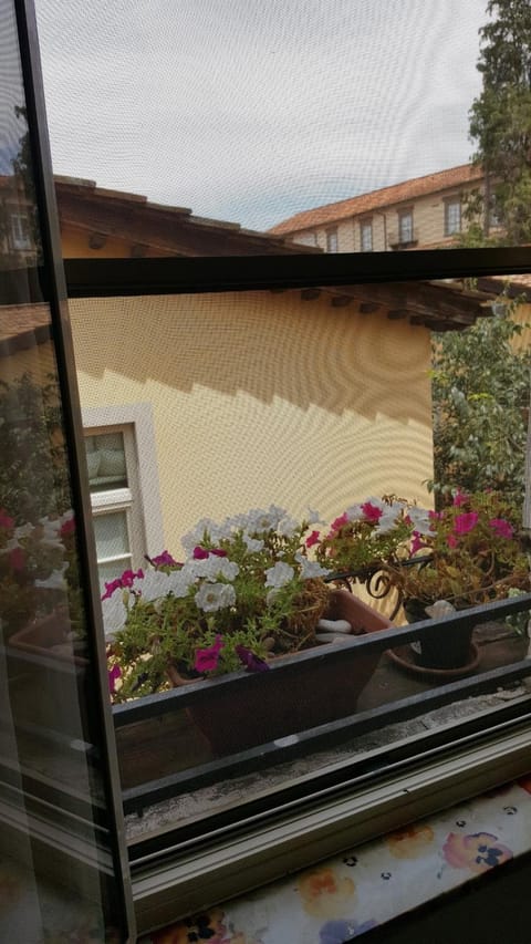 Mavi's bedrooms Bed and Breakfast in Capannori