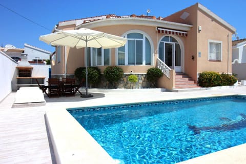 Facade/entrance, BBQ facilities, Garden, Other, Floor plan, Pool view
