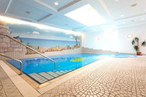 Spa and wellness centre/facilities, Swimming pool