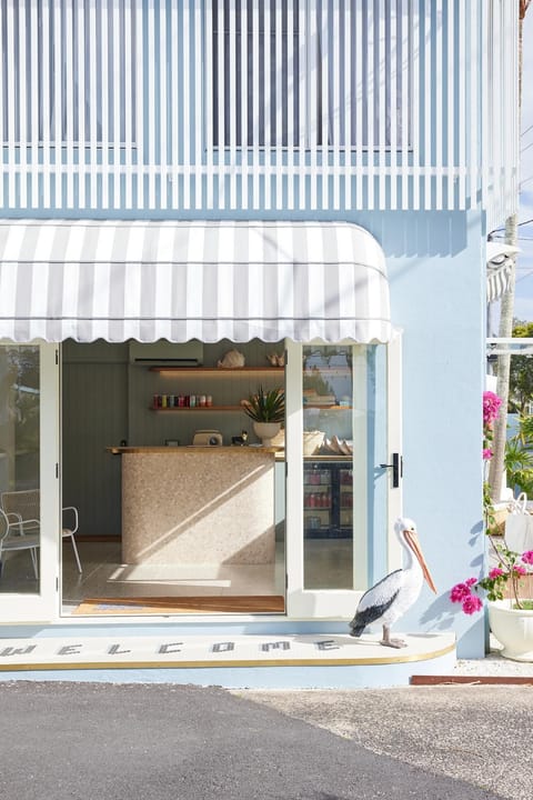 Property building, Lounge or bar