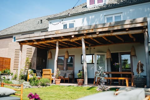 Maison Bellefleur B&B - Pension Hotel in Renesse