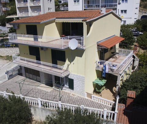 Maglić Apartment Apartment in Split-Dalmatia County