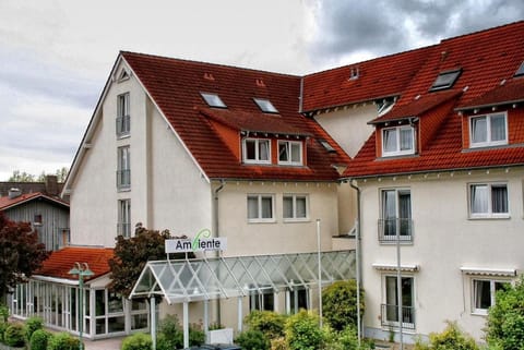 Property building, Day