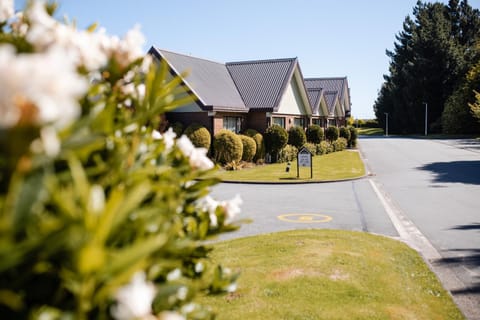 Property building, Natural landscape