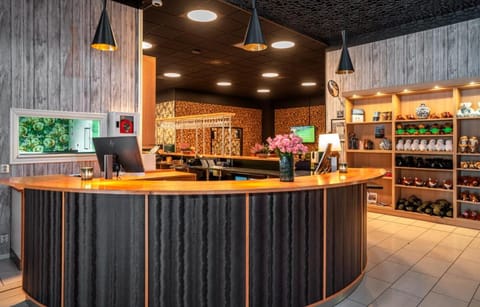 Lobby or reception, Area and facilities