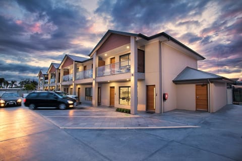Property building, On site, Parking