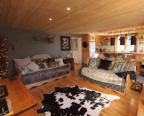 65m2 - balcon et vue sur les Aravis Apartment in La Clusaz