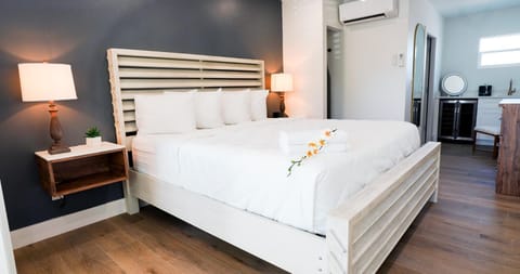 Ivory Sands Beach Suites Motel in Clearwater Beach