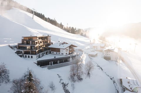 Property building, Neighbourhood, Winter, View (from property/room), View (from property/room)