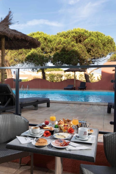 Breakfast, Continental breakfast, Buffet breakfast