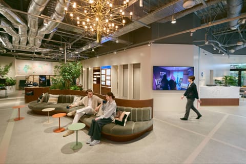 Communal lounge/ TV room, Lounge or bar