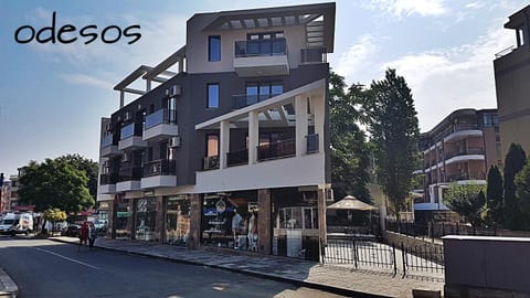 Property building, Facade/entrance, Street view