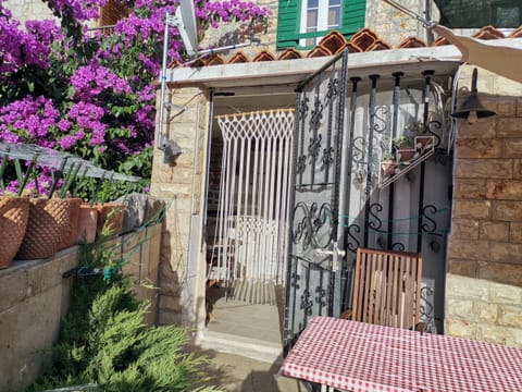 Balcony/Terrace, Seating area, Dining area