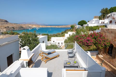 Patio, Bird's eye view, BBQ facilities, Balcony/Terrace, Sea view