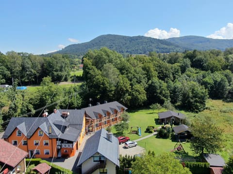Property building, Natural landscape, Bird's eye view, Garden