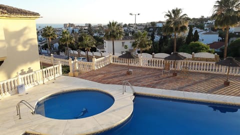 Spring, Natural landscape, Beach, City view, Pool view, Sea view, Street view, Swimming pool, Sunset