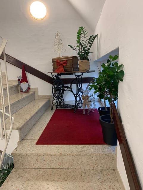 Hotel zur Post Hotel in Saarland, 66, Germany