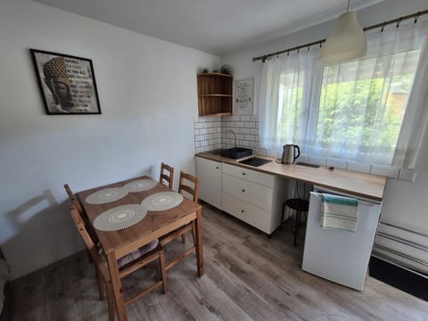 Domek u Loni - z tarasem w zacisznym centrum nad morzem z parkingiem House in West Pomeranian Voivodeship, Poland