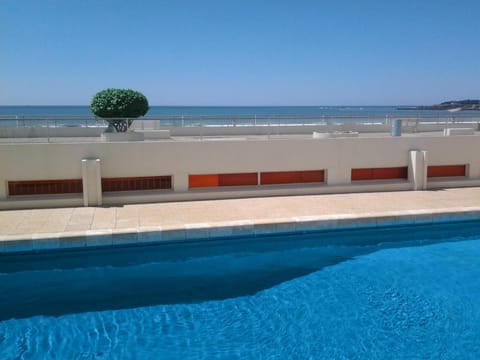 Pool view, Pool view, Sea view, Sea view
