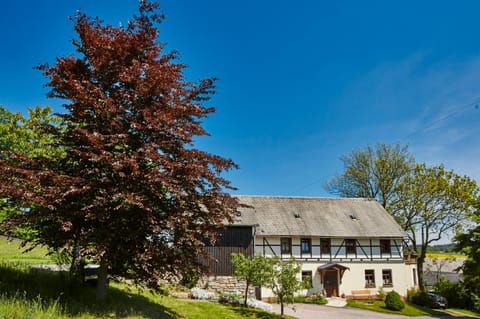 Facade/entrance, Summer, On site