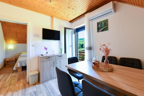 Apartment & Rooms Luketic Bed and Breakfast in Plitvice Lakes Park