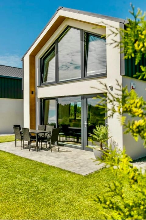 Domki Letniskowe Jastrzębia Park Nature lodge in Pomeranian Voivodeship