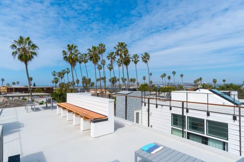 BBQ facilities, Balcony/Terrace, Sea view