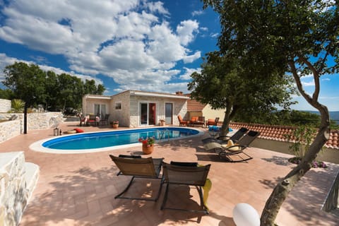 Villa Marina Kruševo-Zadar Villa in Šibenik-Knin County, Croatia