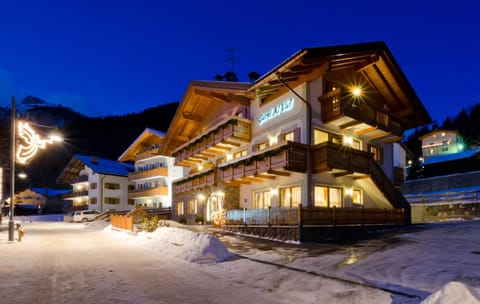 Property building, Winter