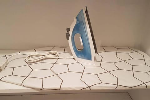 2-Bedroom Apartment Sweet #1 by Amazing Property Rentals Apartment in Gatineau