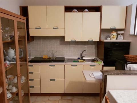 Communal lounge/ TV room, Communal kitchen