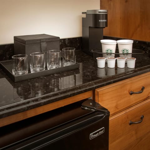 Coffee/tea facilities