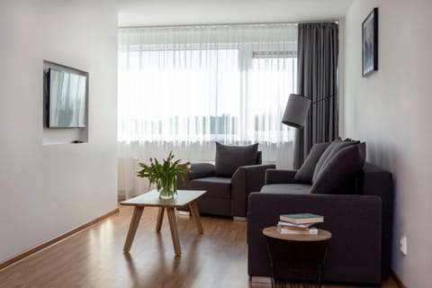 Living room, Photo of the whole room