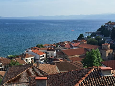 Villa Ain Apartment in Ohrid