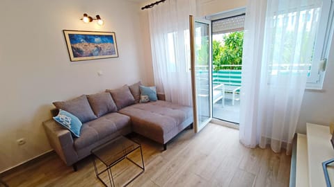 Two Sisters Apartments Apartment in Šibenik-Knin County, Croatia