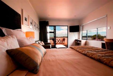 Patio, Bed, View (from property/room), Balcony/Terrace, Decorative detail, Seating area