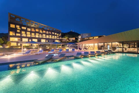 Property building, Night, Pool view, Swimming pool, Swimming pool